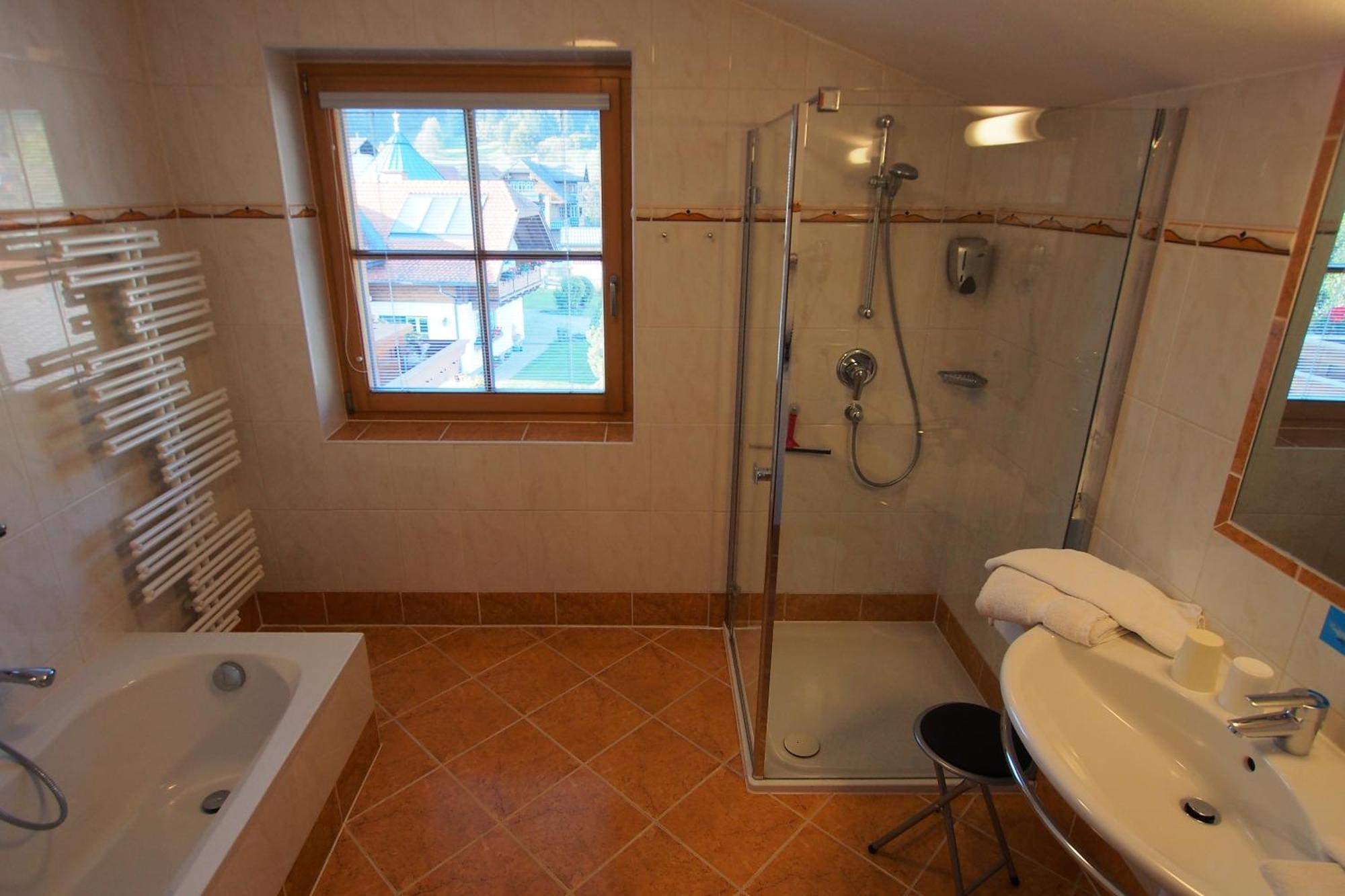 Gaestehaus Hartweger Bilik gambar
