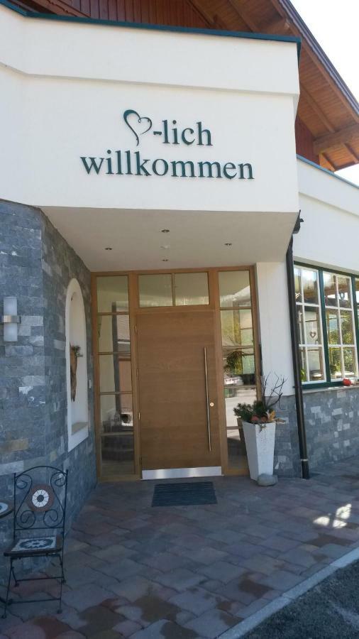 Gaestehaus Hartweger Luaran gambar